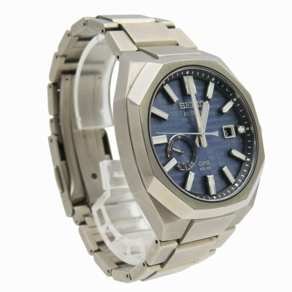 Seiko Astron Nexter SBXD013 / 3X62-0AA0 Radio-Controlled Solar GPS Watch, Tit... - Picture 5 of 9